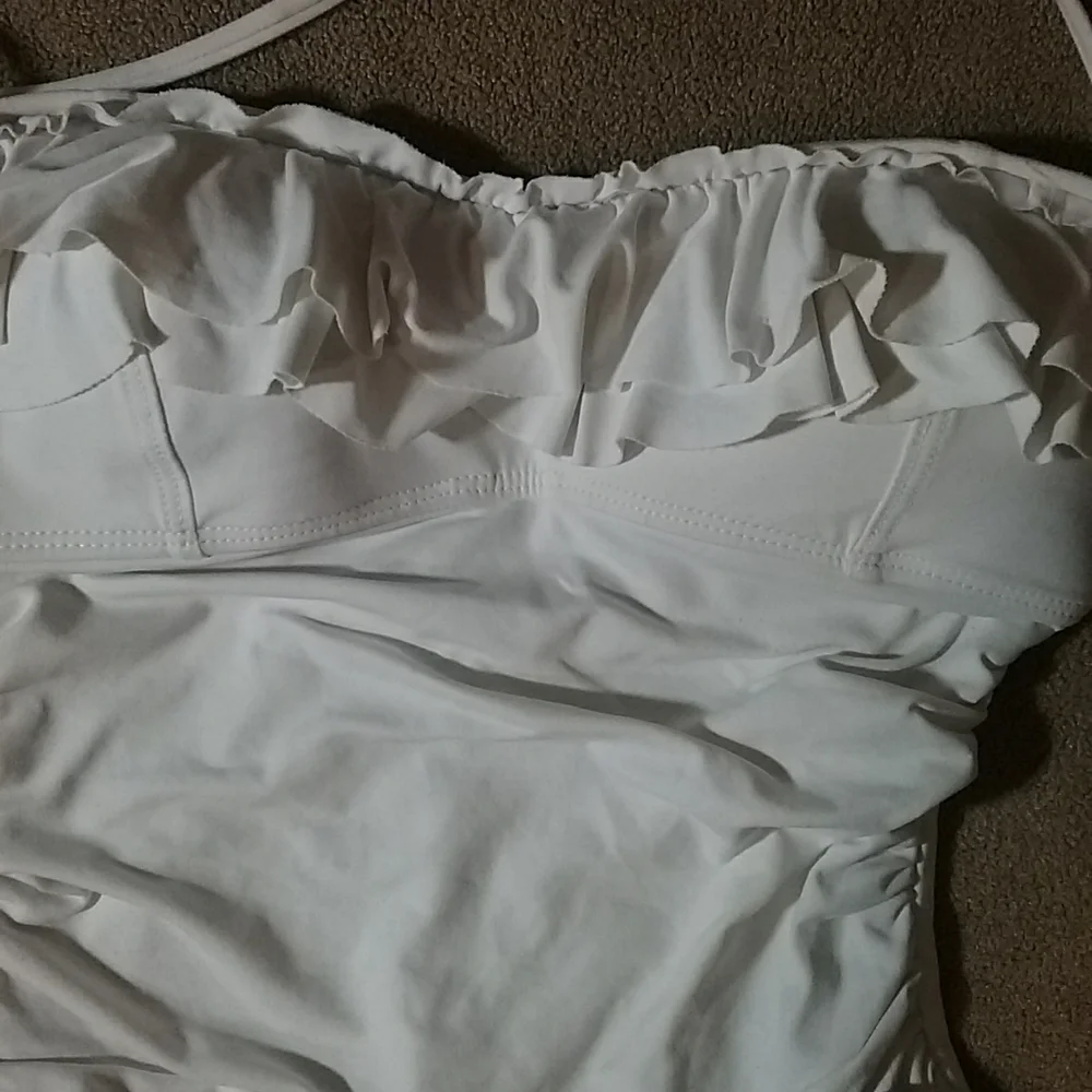 La Blanca One piece ruffle White Swimsuit - Picture 2 of 5